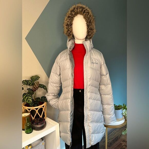 Marmot Jackets & Blazers - Marmot Montreal Women's 700 Down Puffer Coat - Glacier Grey | Size M